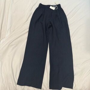 NWT Abercrombie sloane pants high rise curve love size 2R blue stripe